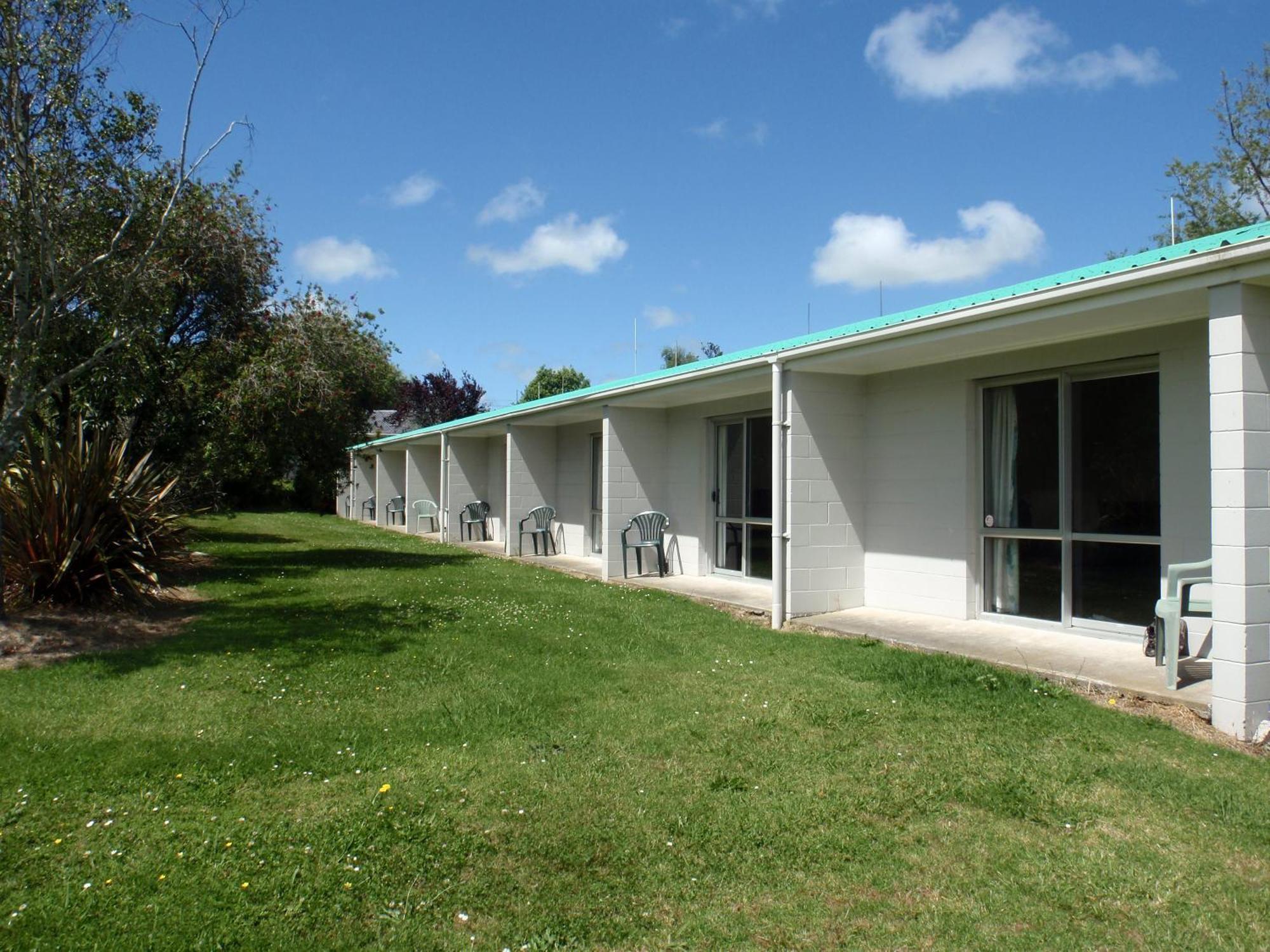 Waiuku Motel Exterior photo