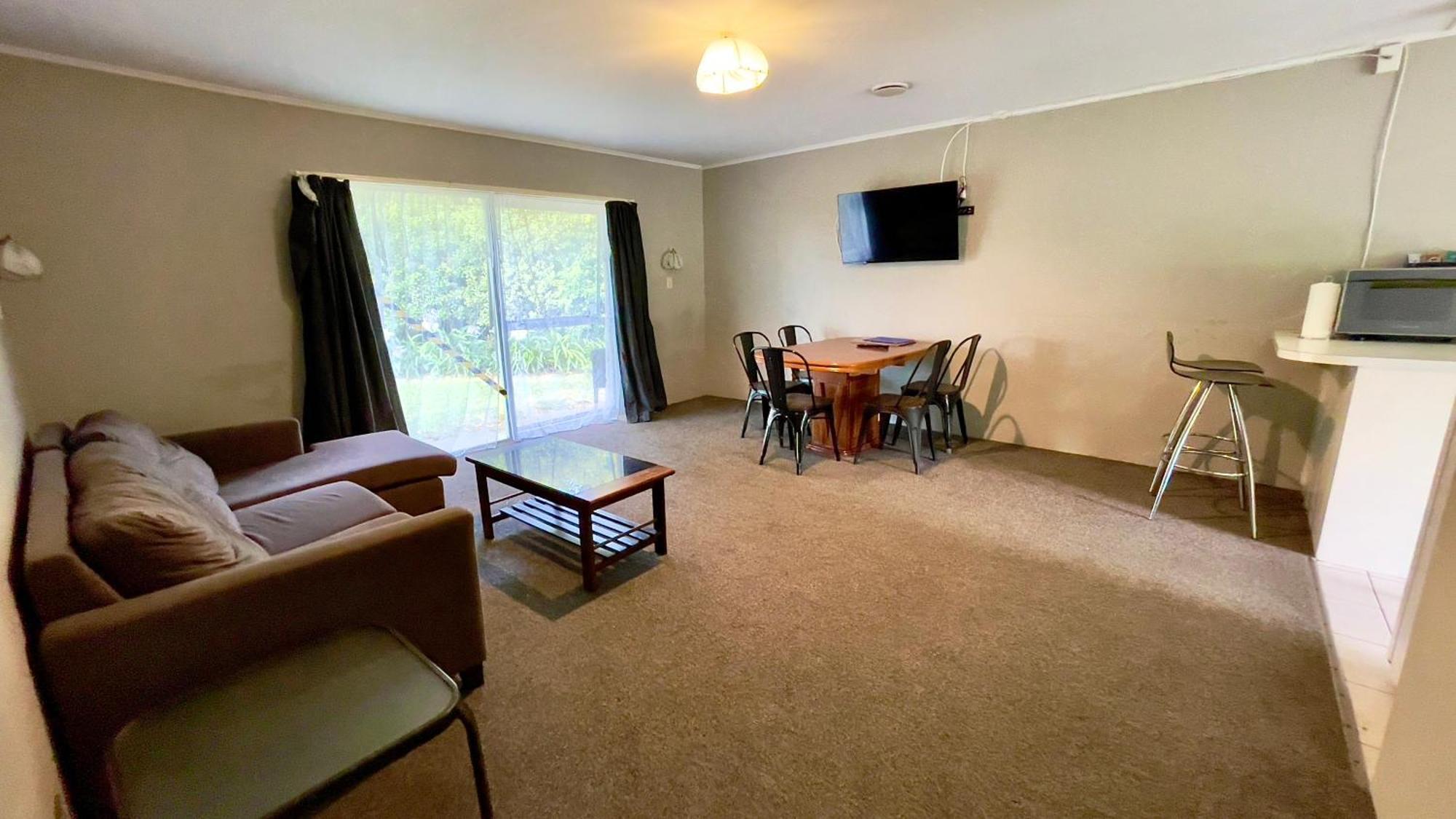 Waiuku Motel Exterior photo