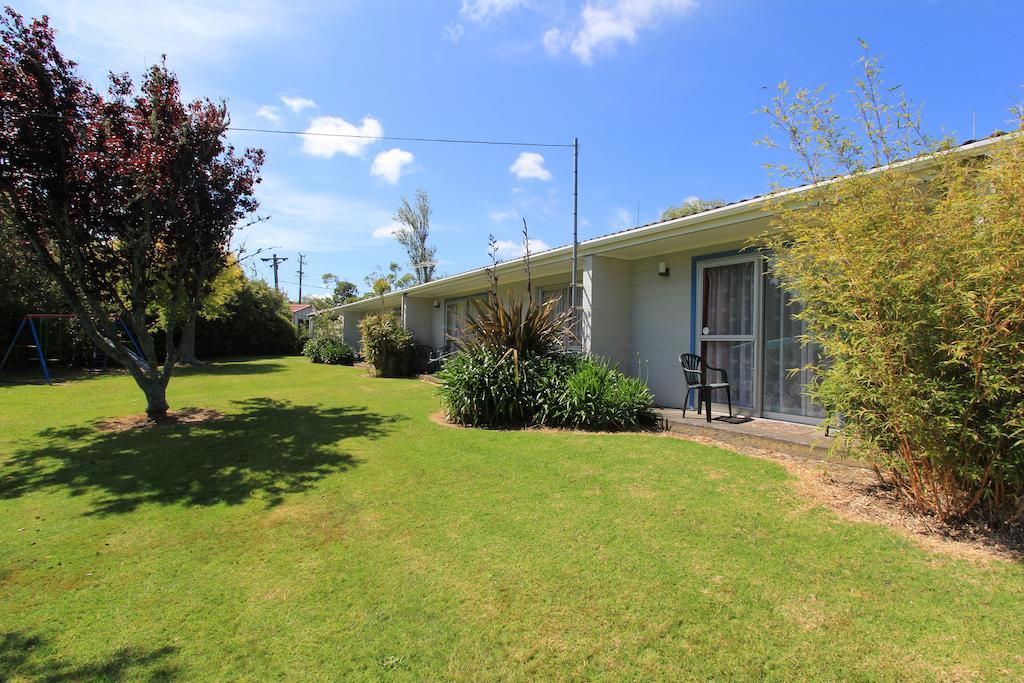 Waiuku Motel Exterior photo